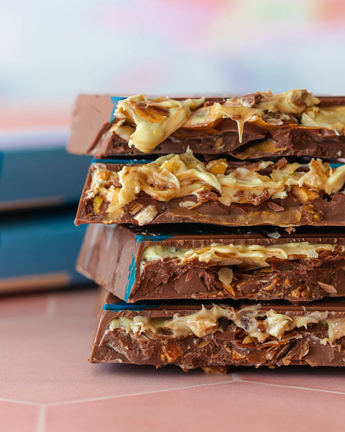 Melt Dubai Chocolate: Baklava Crunch – Mixed Nuts & Filo Pastry in Milk Chocolate